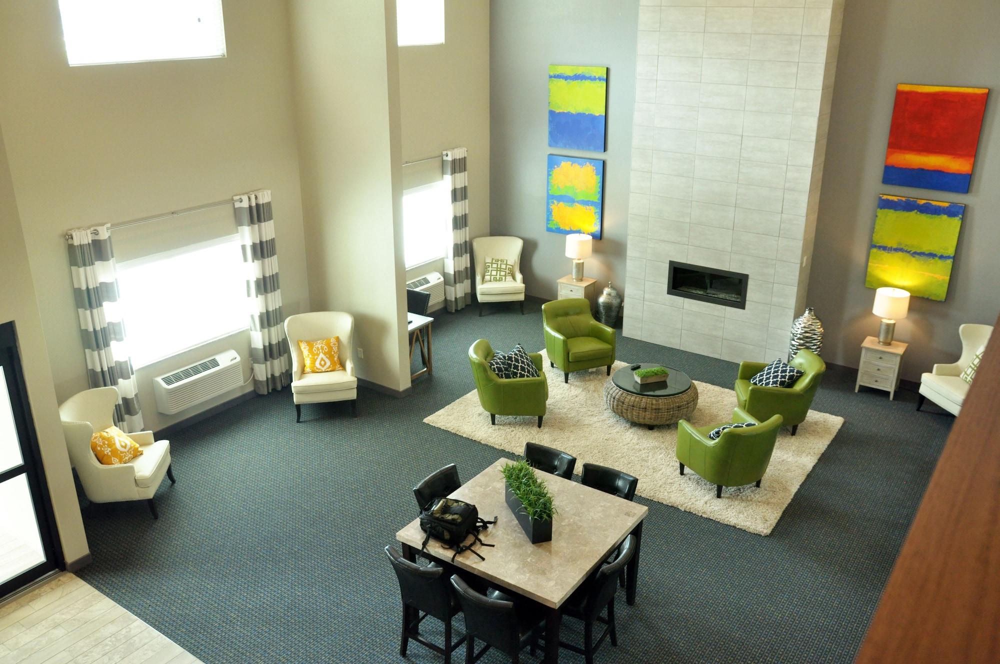 Vista Lobby Brookstone Lodge & Suites