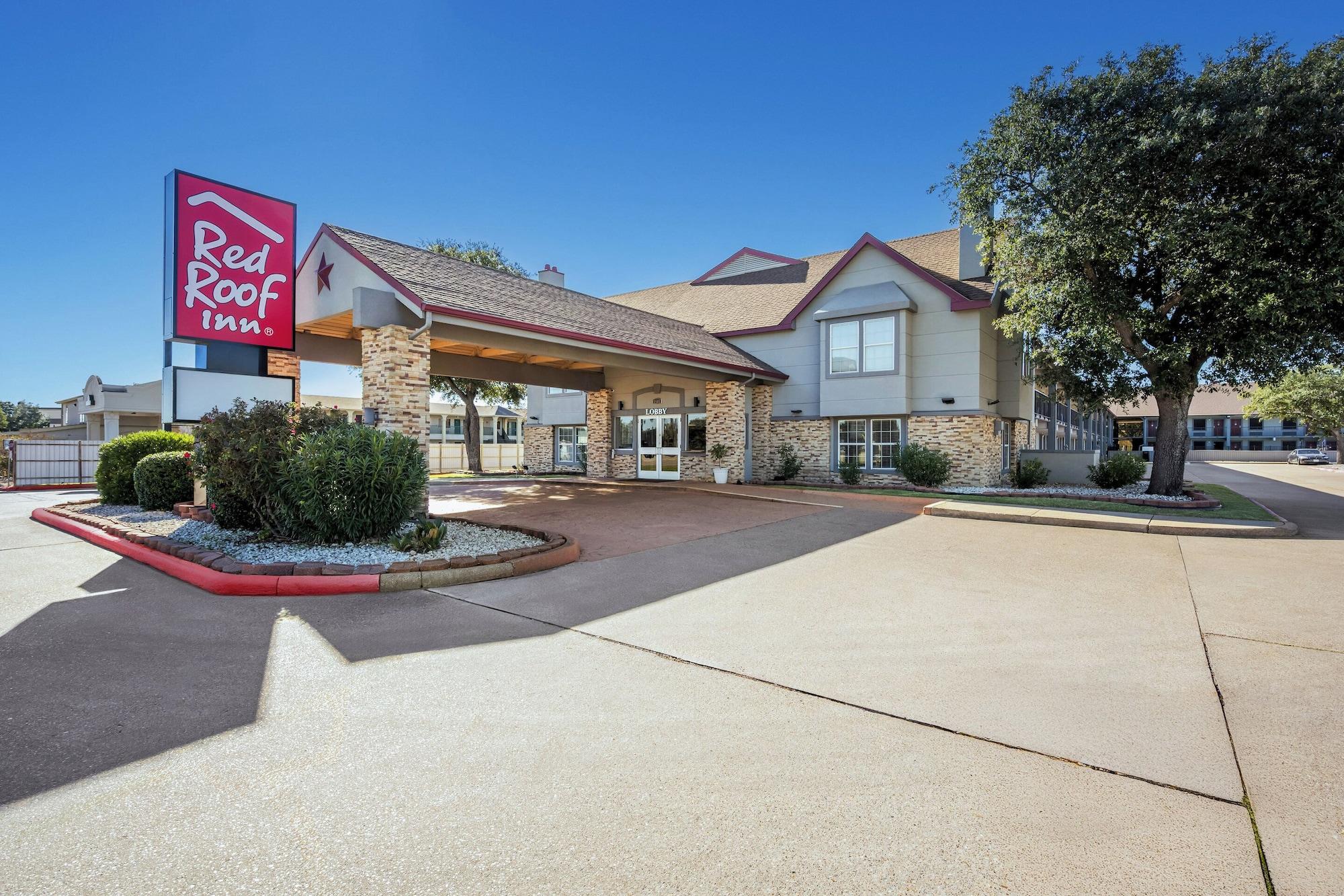 Varios Red Roof Inn College Station