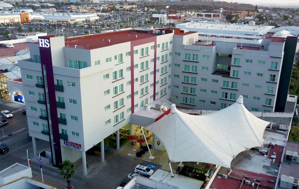 HS HOTSSON Smart León Centro Max