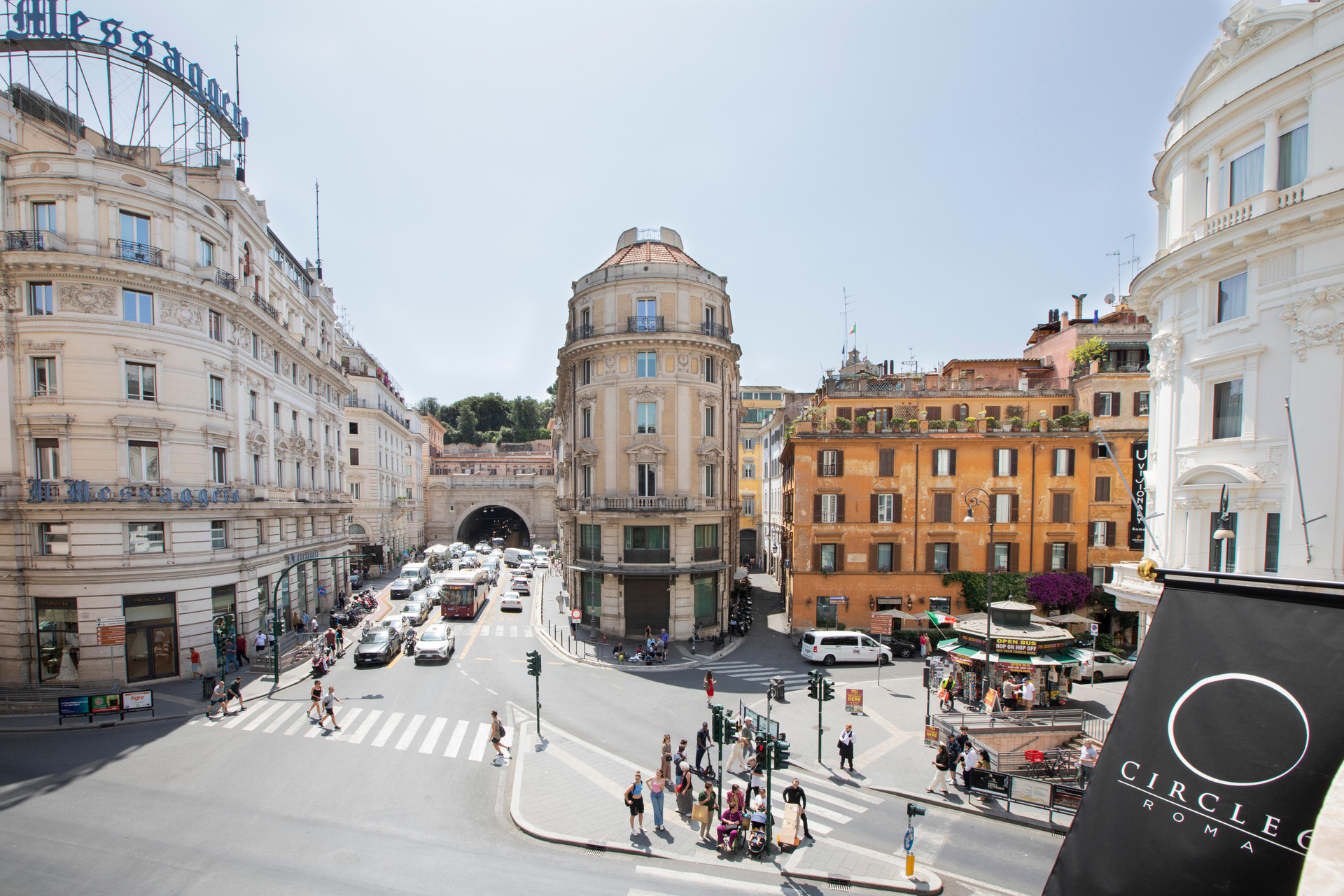 Vista Exterior Circle6 Rome