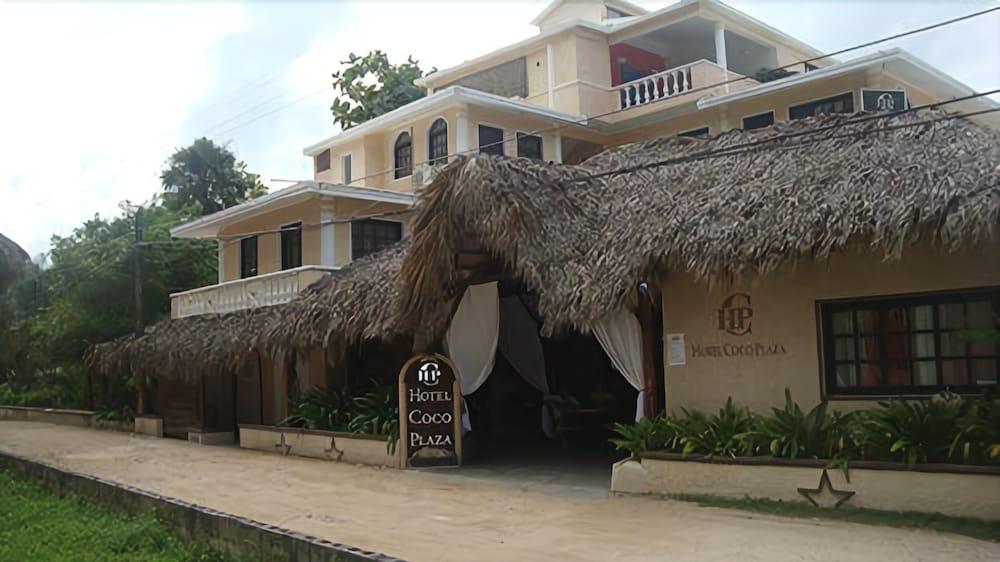 Varios Hotel Coco Plaza