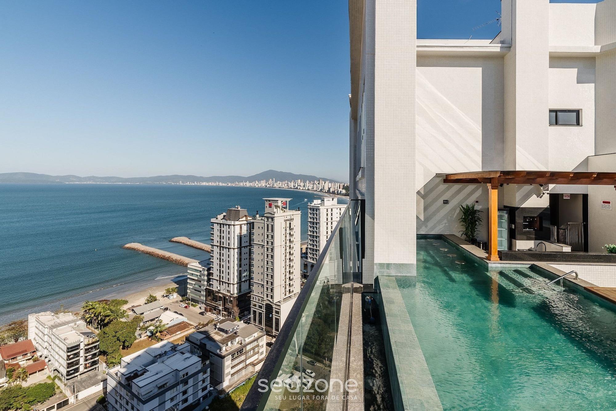 Vista Piscina MHFs Apartamentos com Vista Mar Itapema