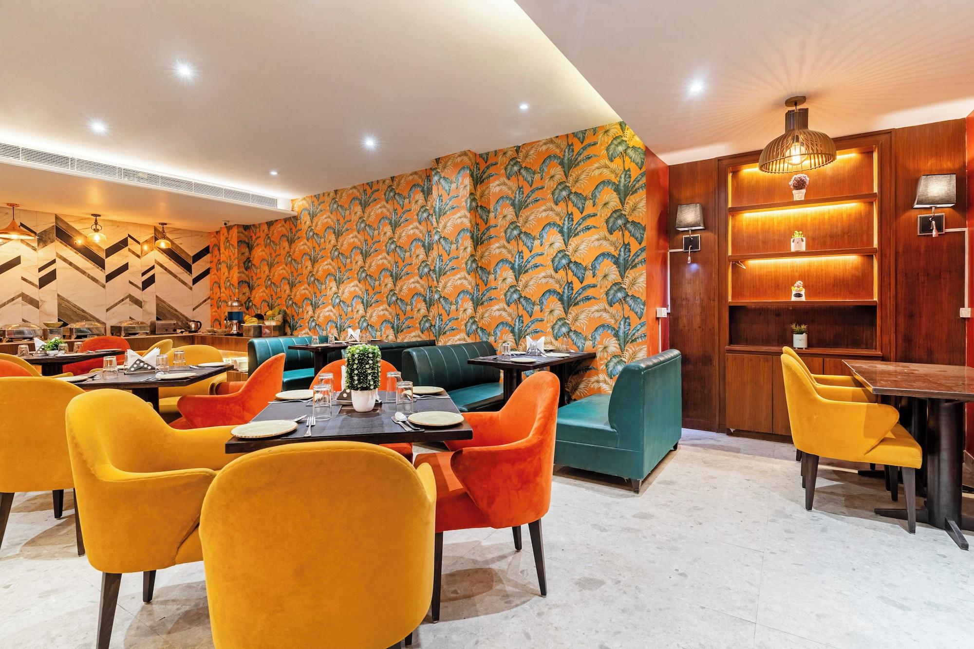 Restaurant Treebo Premium The Mustard Inn, Lawrence Road