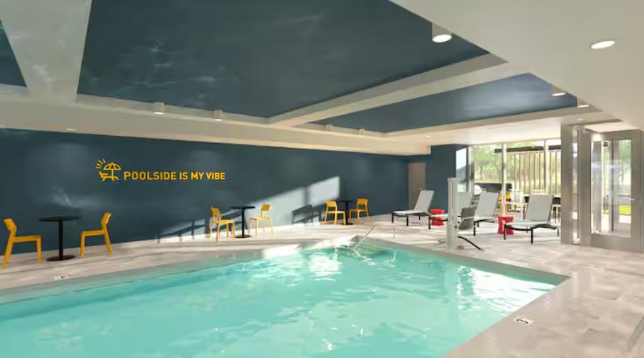 Vista Piscina Home2 Suites By Hilton Spring Hill