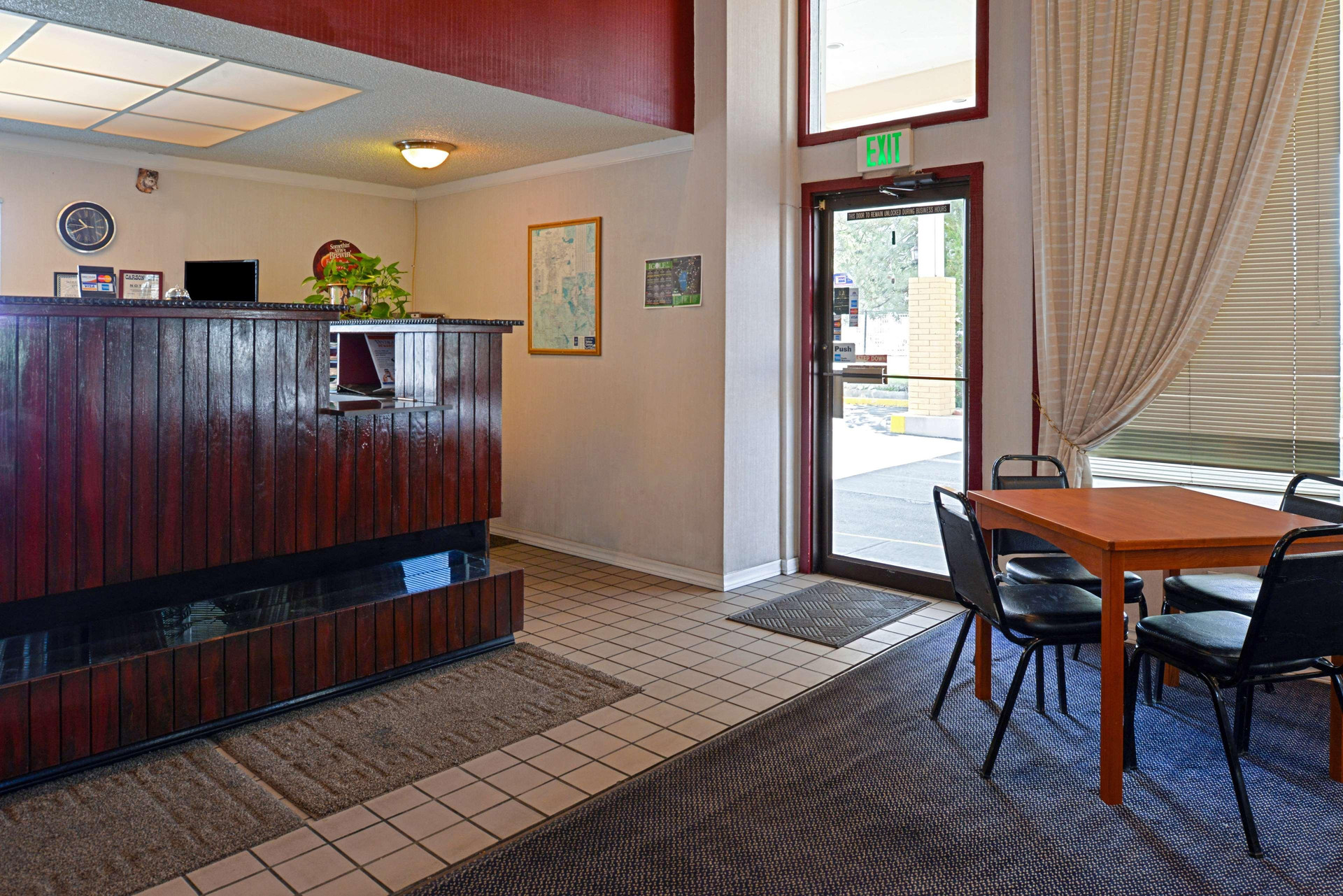 Vista Lobby Americas Best Value Inn Carson City