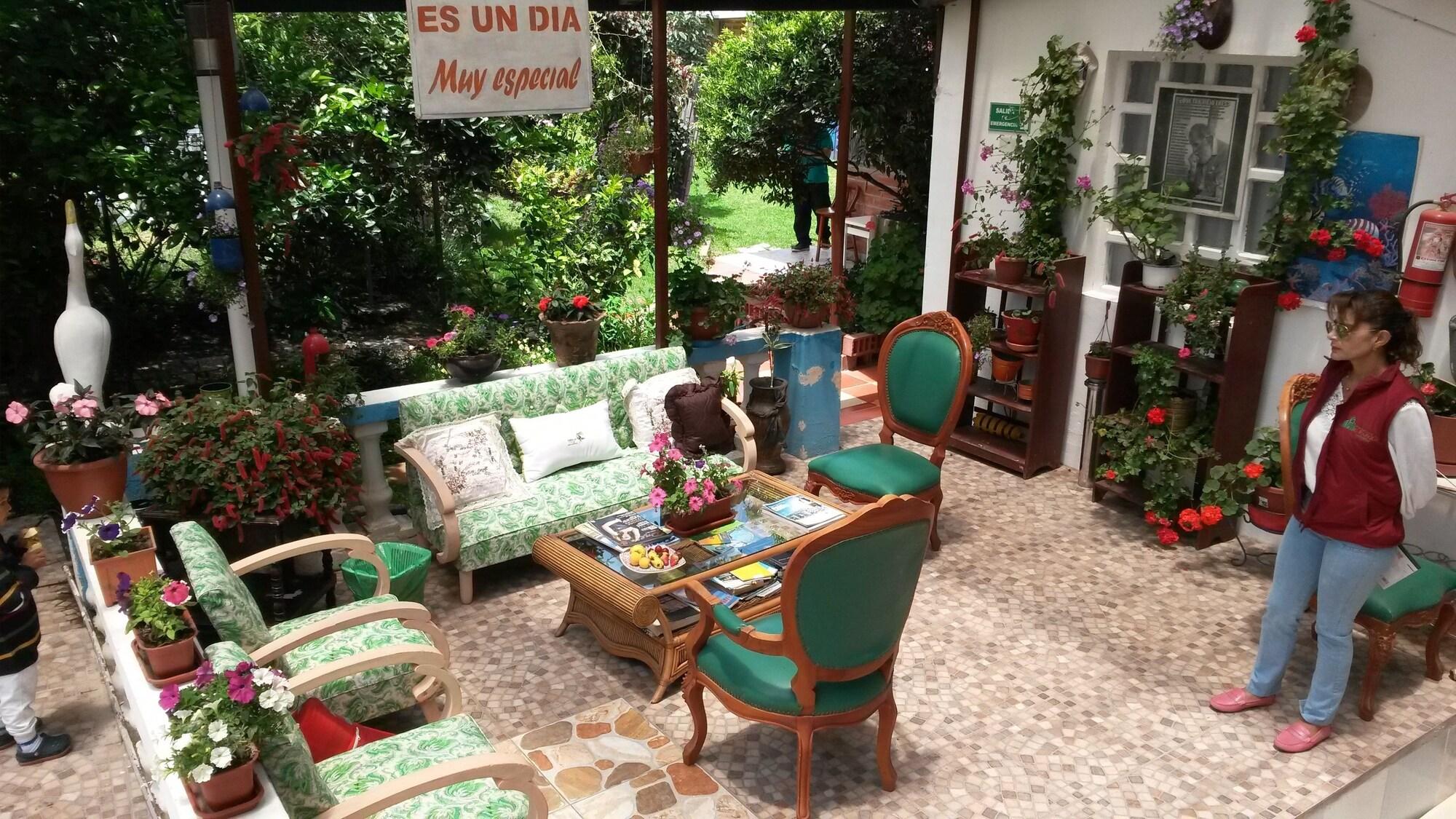 Vista Lobby Hostal El Parque