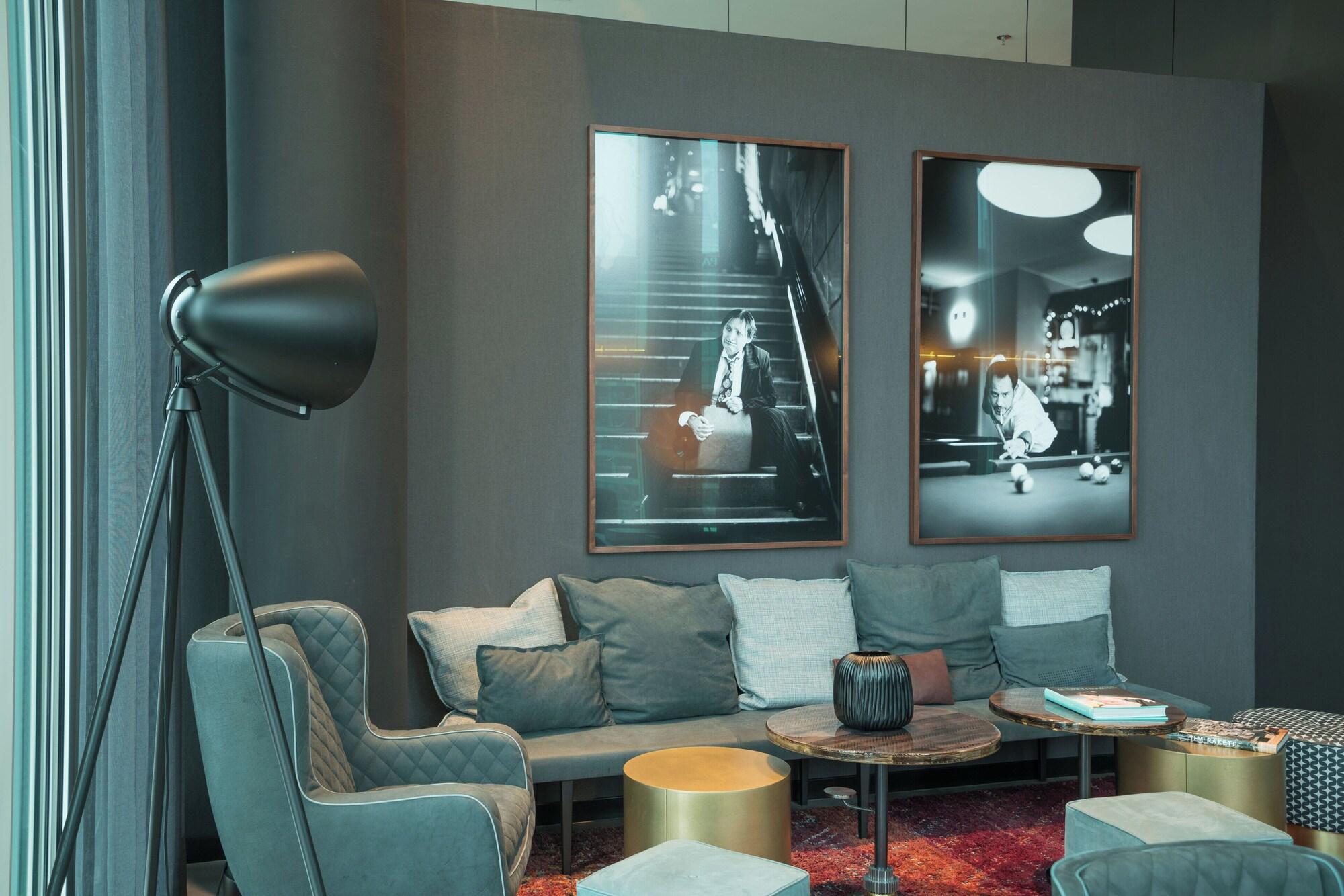 Bar/Salón Motel One Berlin - Upper West