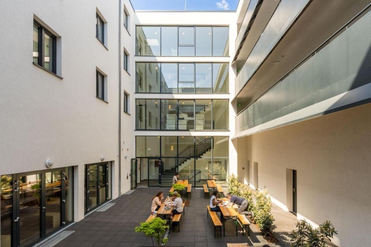 Varios AR City Hotel Berlin