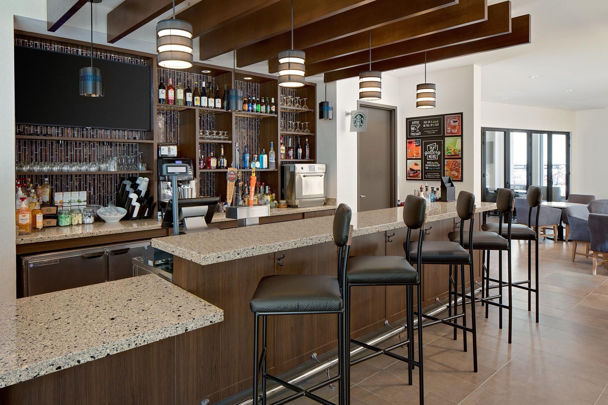 Bar/Salón Hyatt Place New Orleans Convention Center