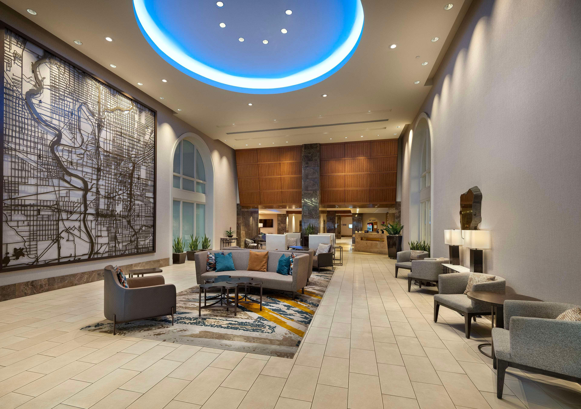Vista Lobby Hilton Indianapolis Hotel & Suites