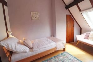 Alquiler Vacacional - Your family paradise with pool and large garden. Pets welcome.