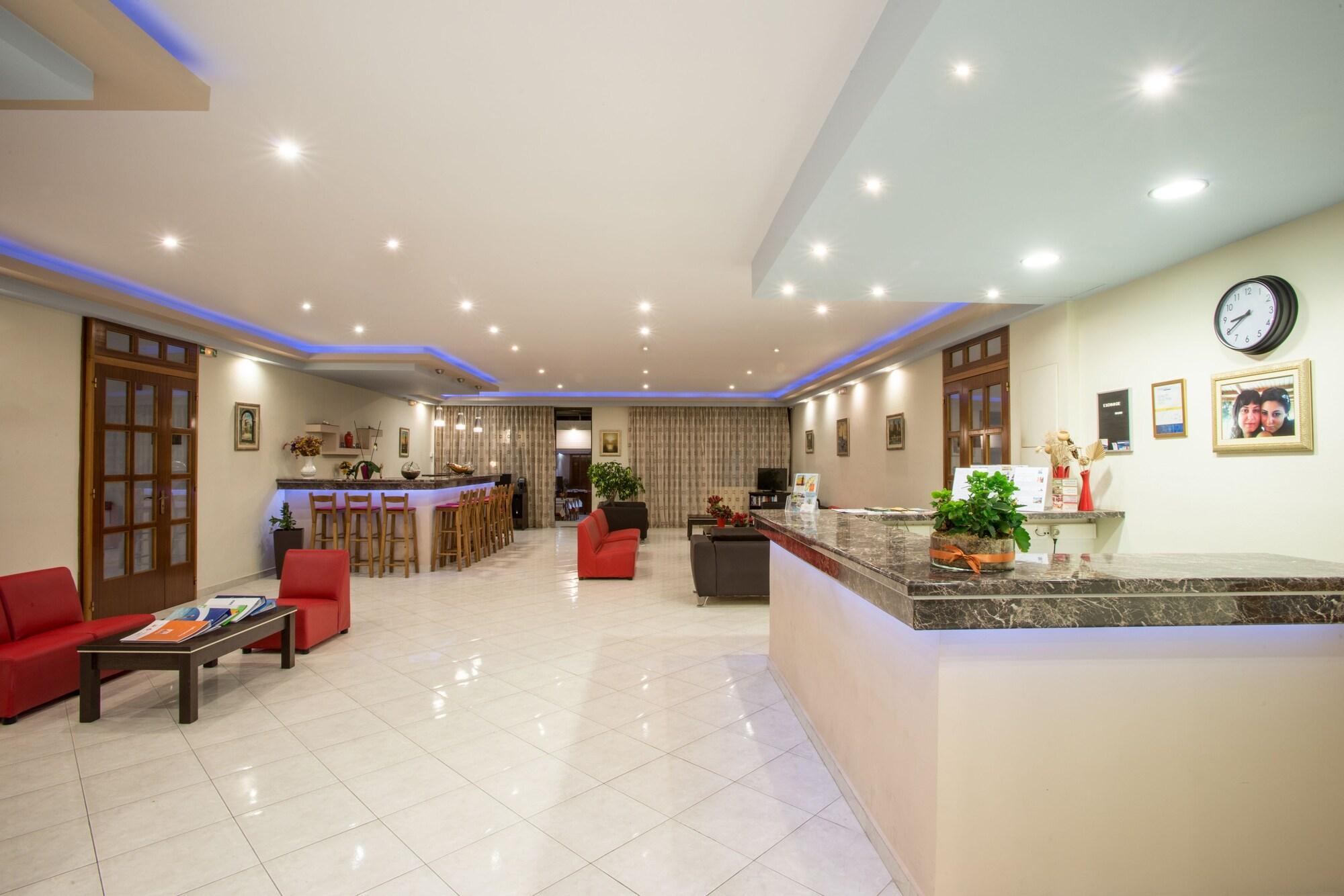 Vista Lobby Meliton Hotel
