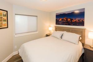 Pacote - Fantastic ski location!  Beautiful, brand new 2 BR unit sleeps 6