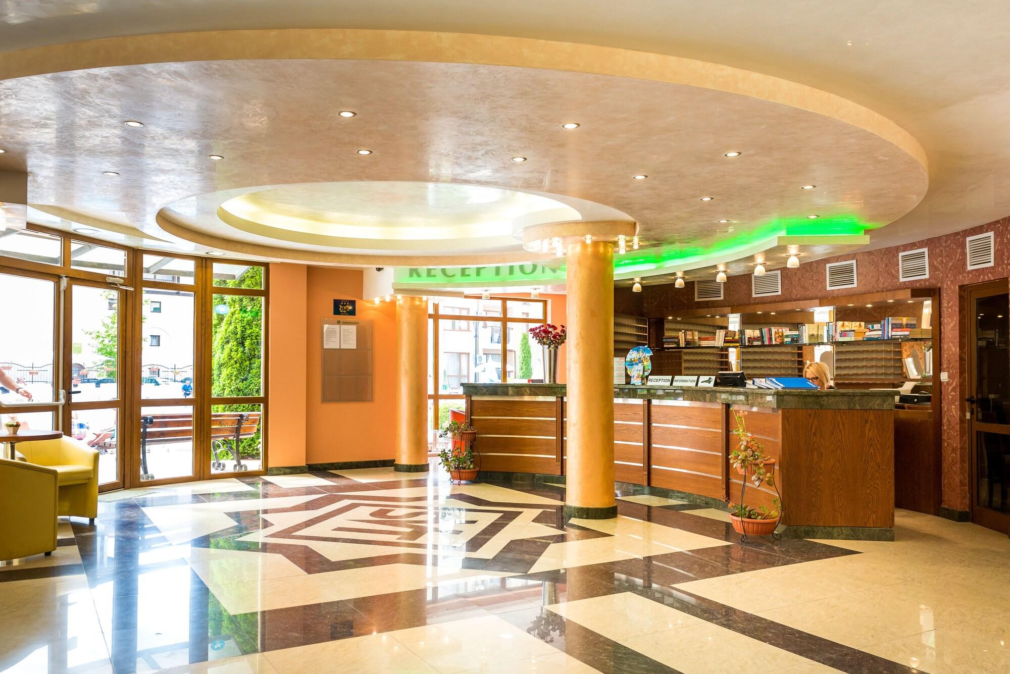 Vista Lobby TSB Sunny Victory Apartments