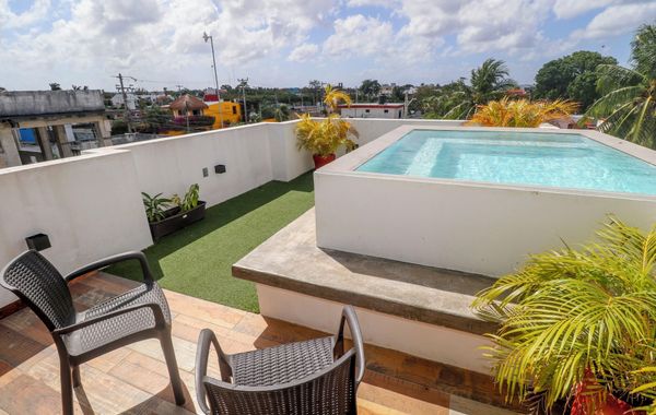 Suite “the roof-top” Private pool on the roof top, grill, TV, fridge, sink. - Los mejores hoteles solo adultos en Cozumel, México