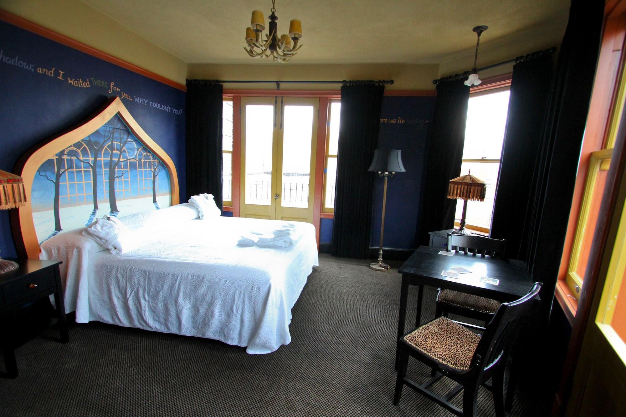 Habitación McMenamins Crystal Hotel