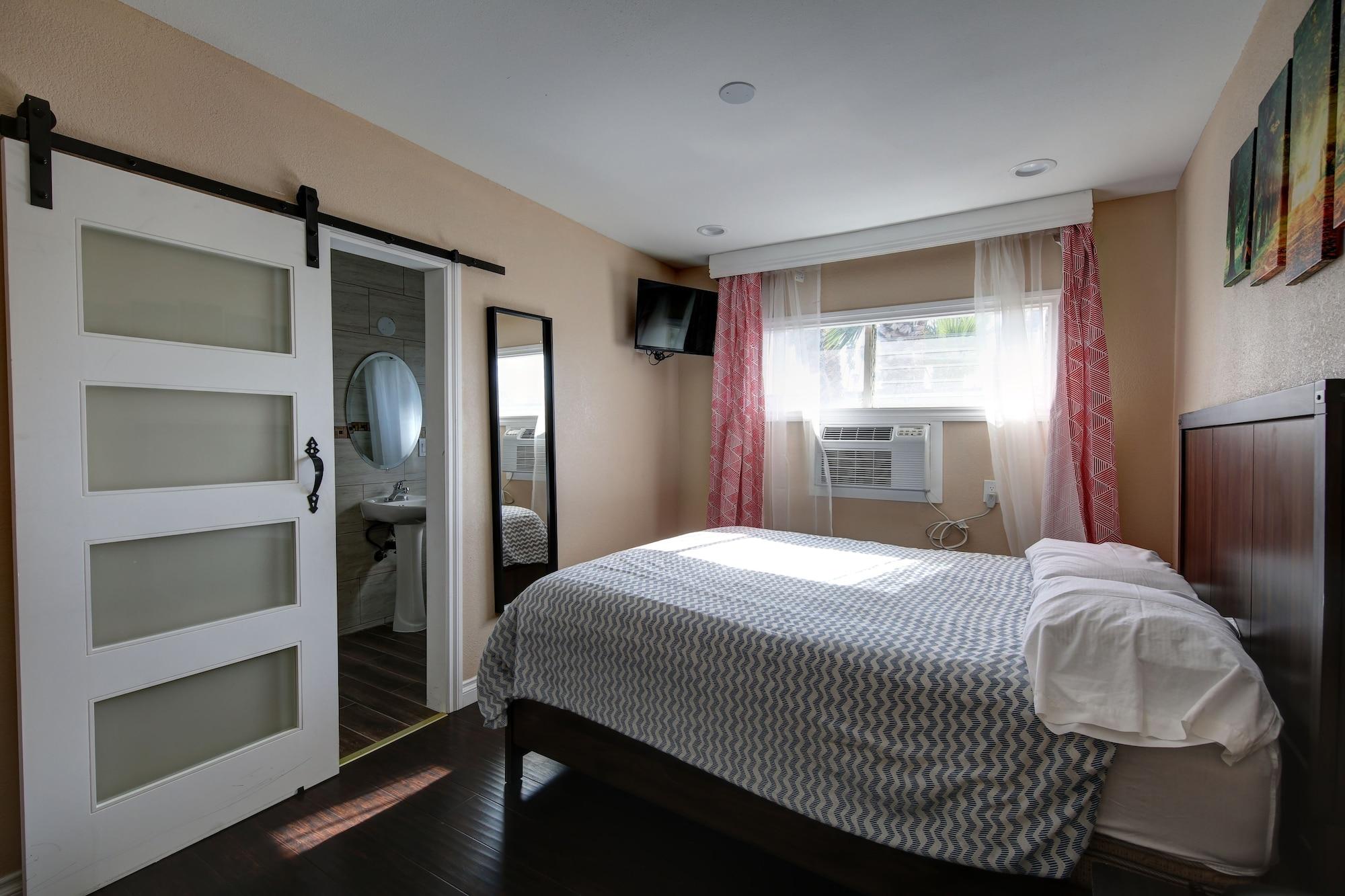 Habitación Tradewinds Hotel LAX Airport