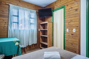 Alquiler Vacacional - Cozy Cabin in Praia do Rosa - Prj003