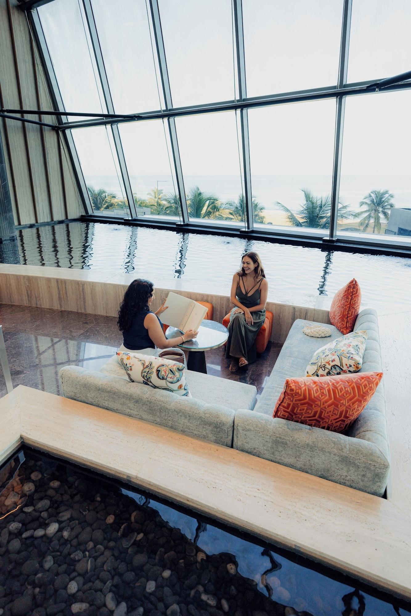 Vista Lobby ITC Ratnadipa, a Luxury Collection Hotel, Colombo