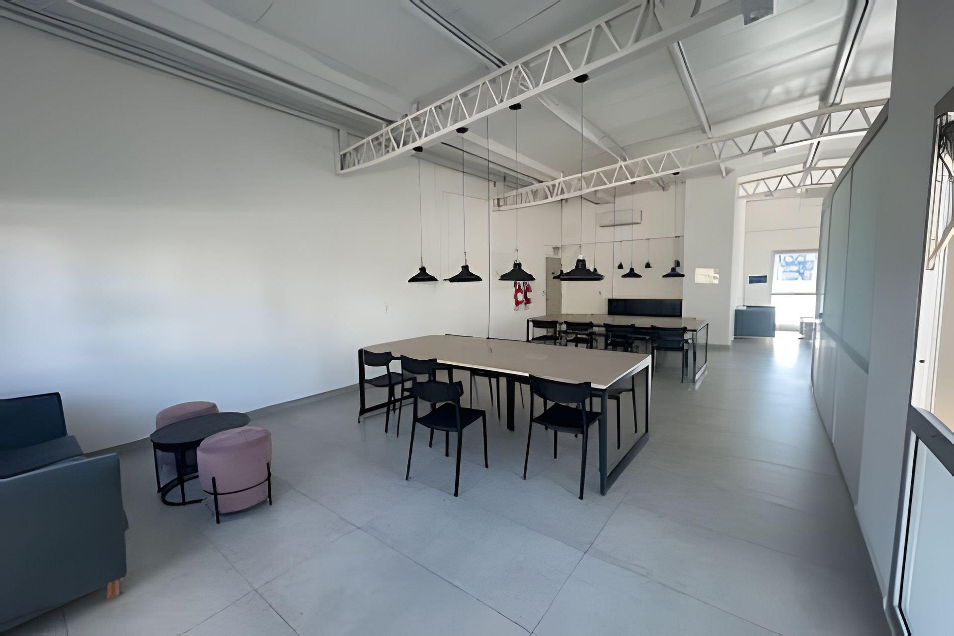 Sala de Reuniones AYRES ALQUILERES- PASEO DE LA CISTERNA- UF 107