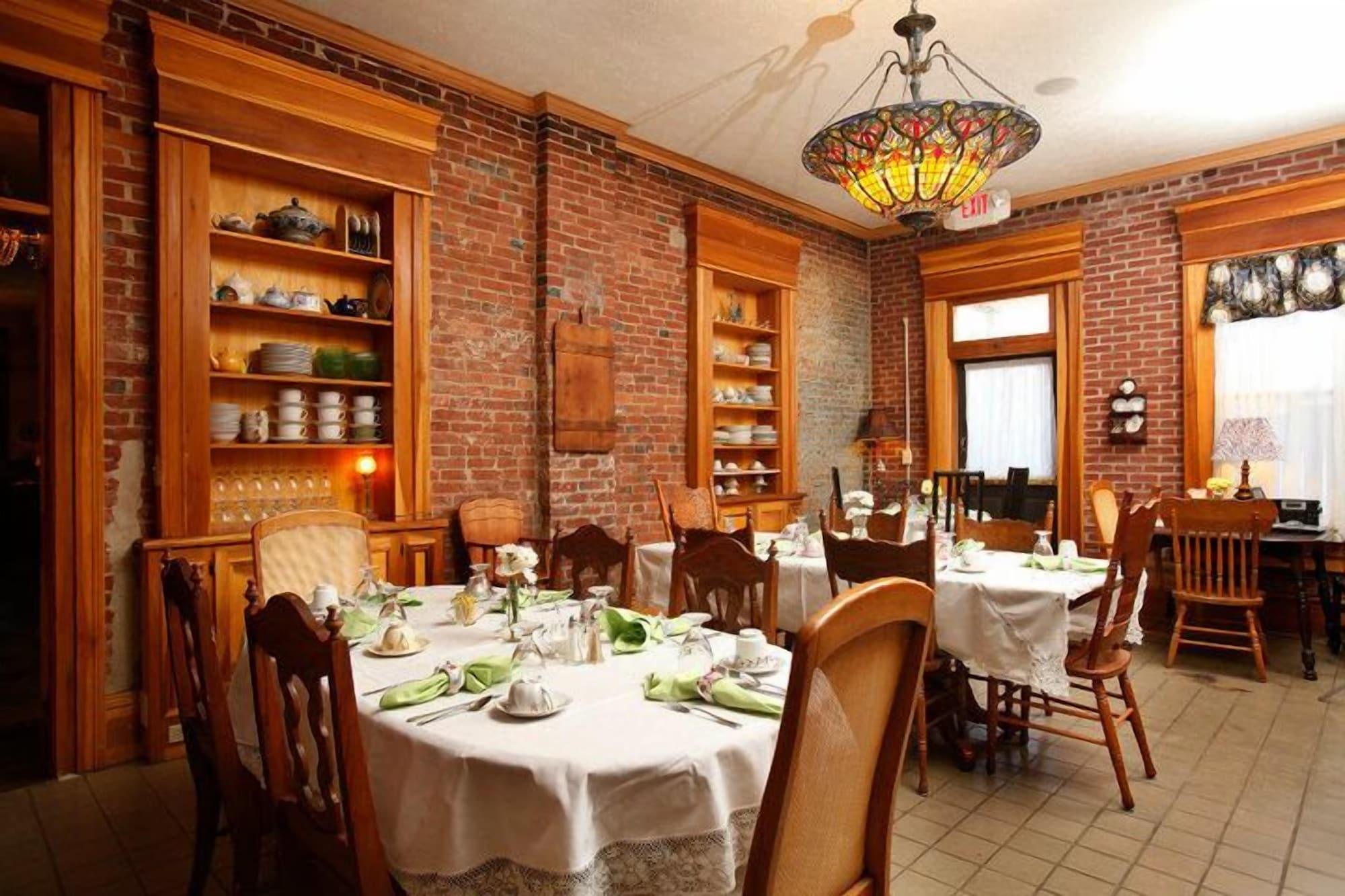 Restaurant Market Street Inn