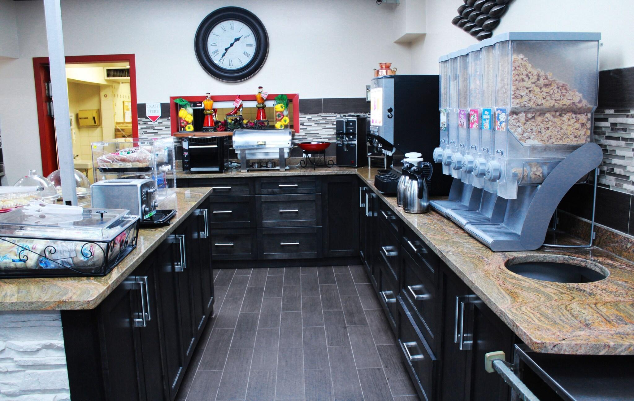 Restaurant Ramada by Wyndham Medicine Hat