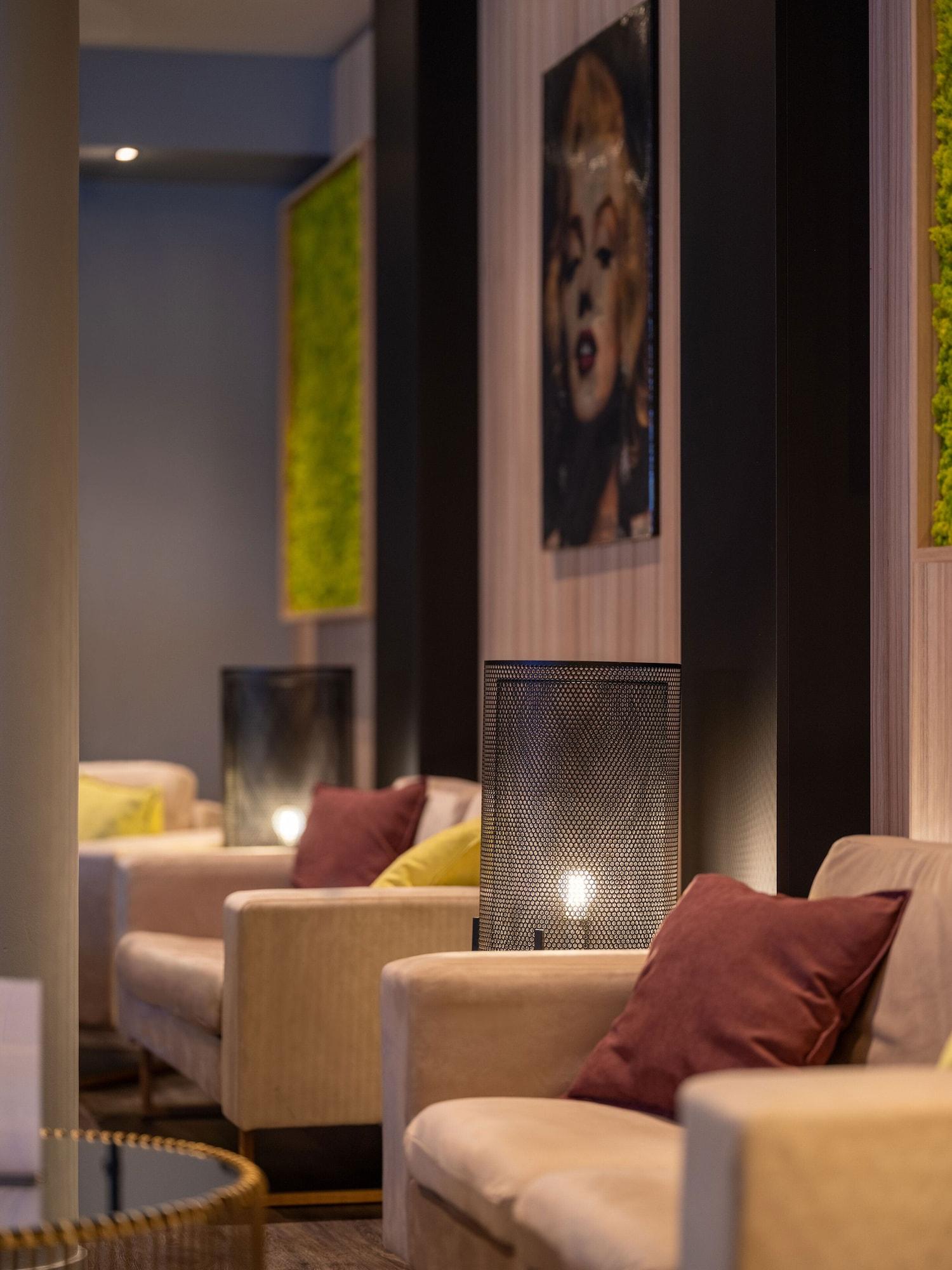 Bar/Salón Hotel INNSENTO Passau
