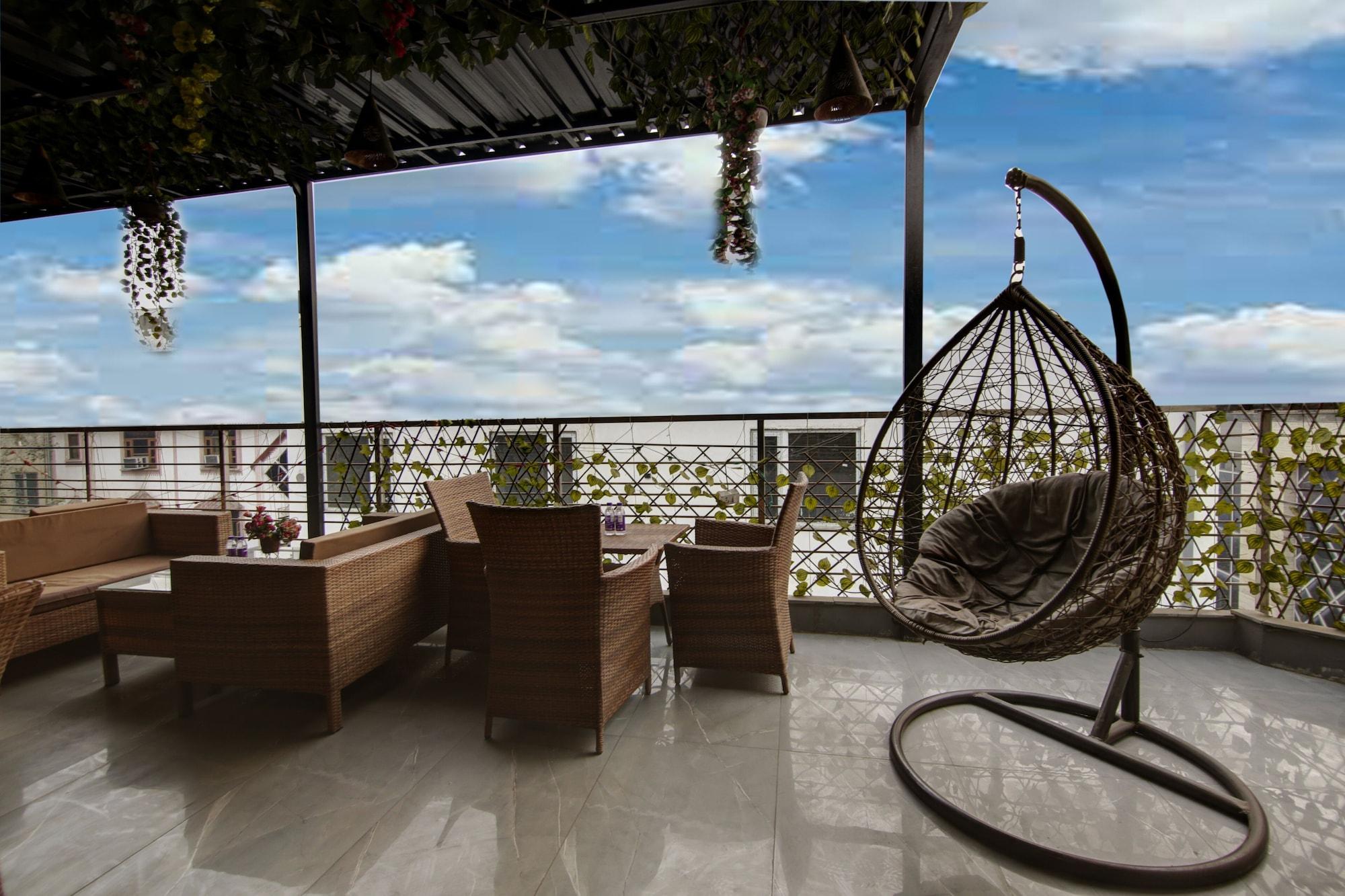 Restaurant Hotel Shanti Plaza