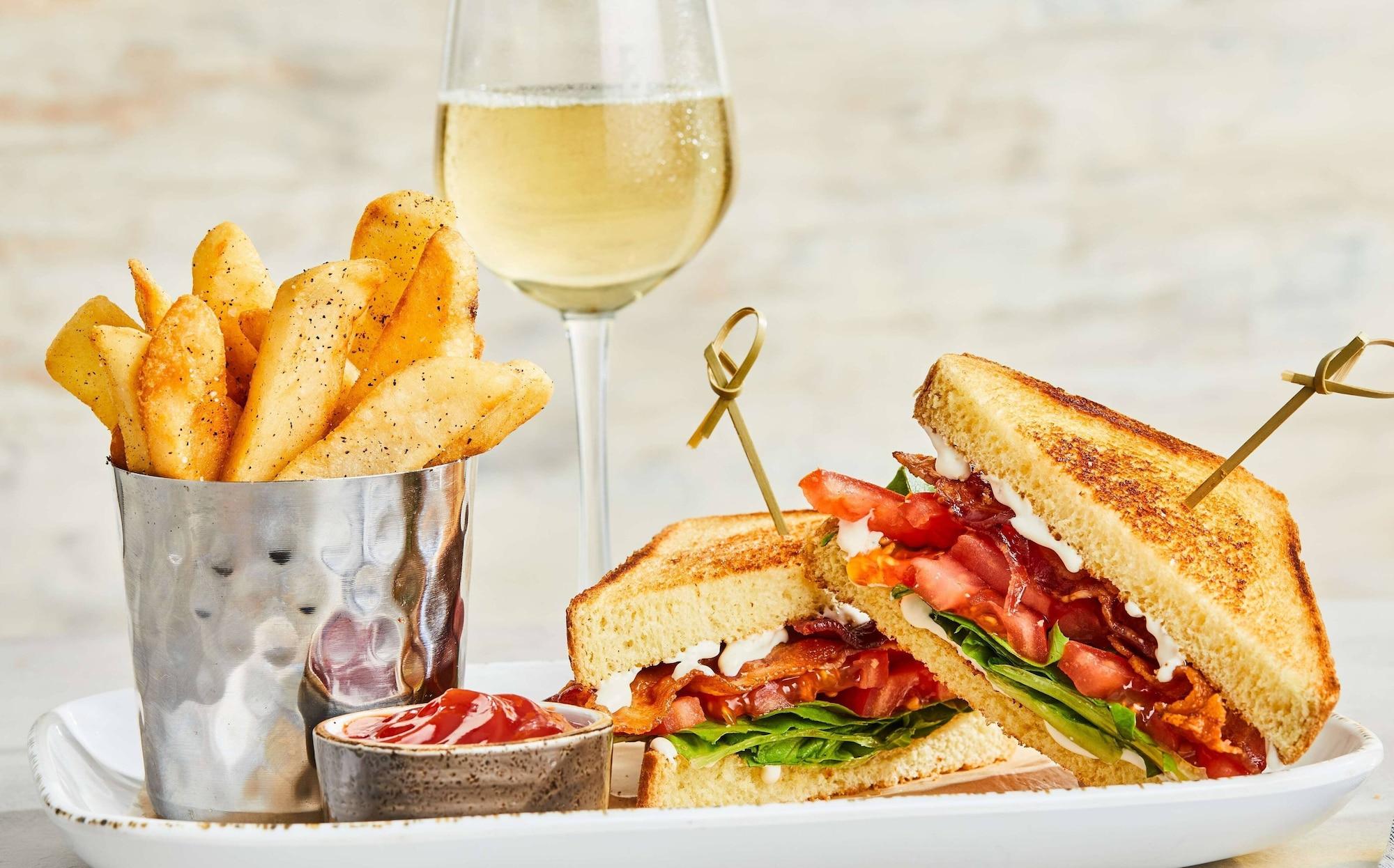 Restaurant Courtyard by Marriott Atlanta Buford Mall of Georgia