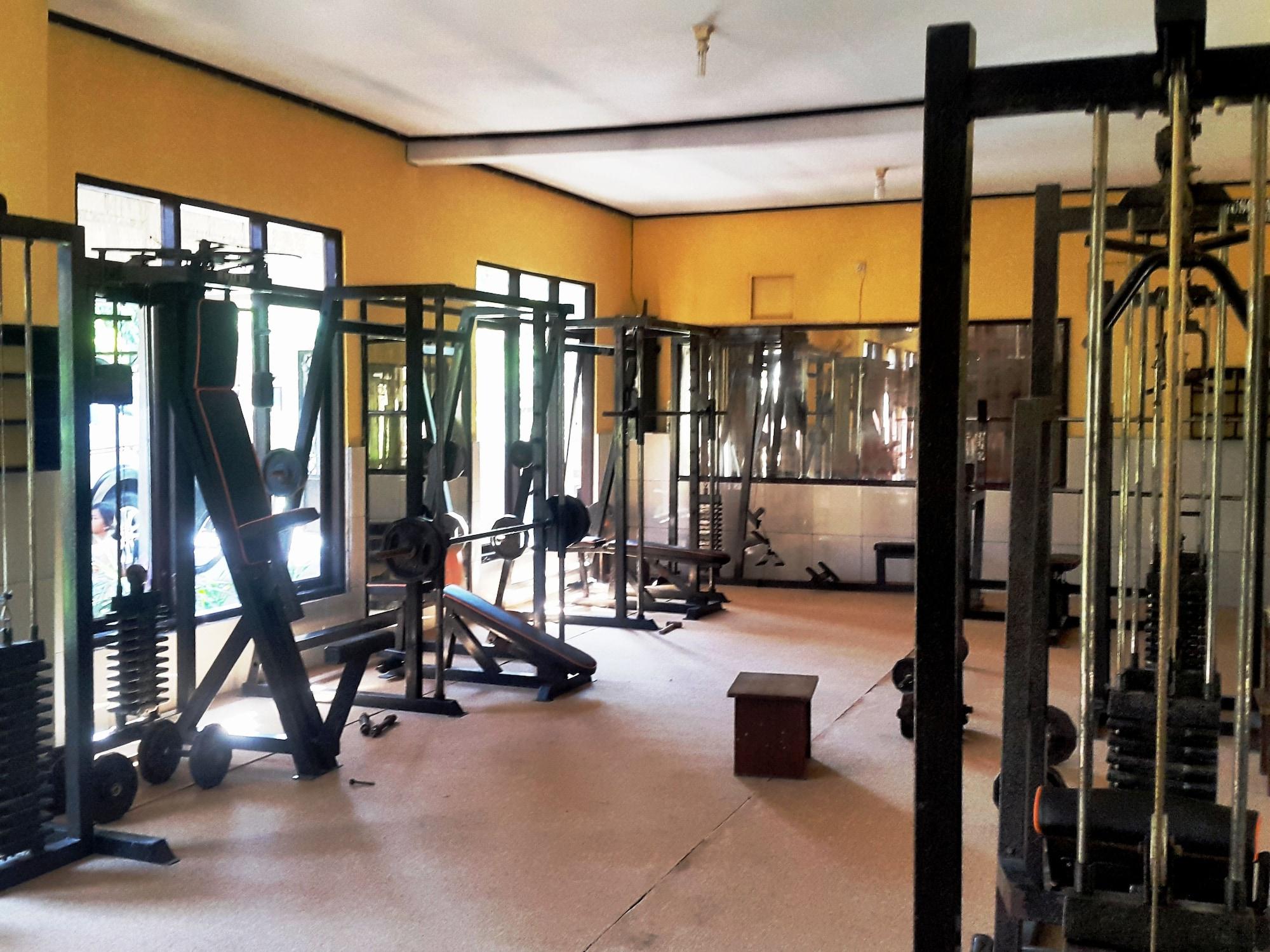 Gimnasio Doubleyou Home Stay Pemuteran