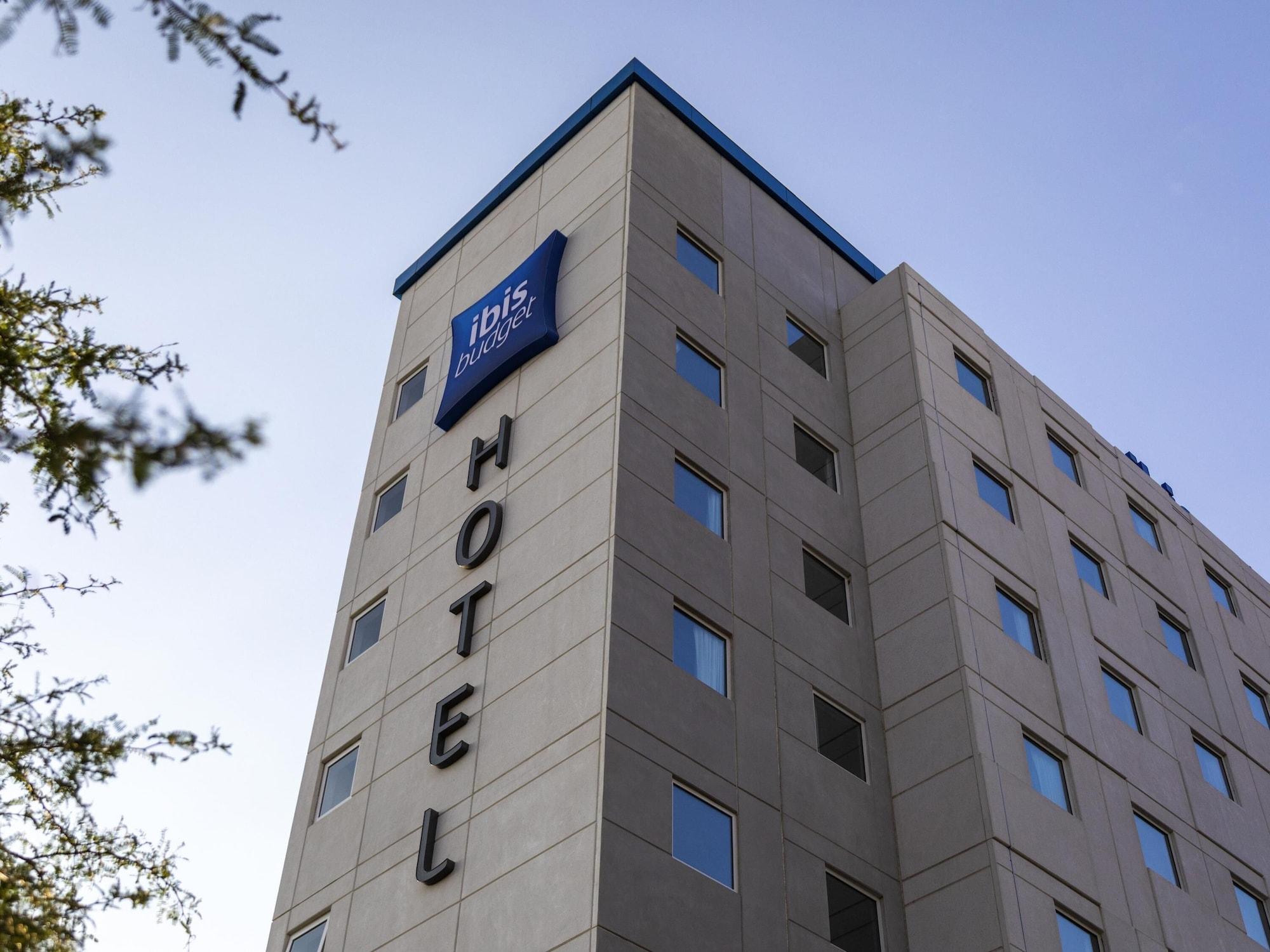 Vista Exterior ibis budget Aguascalientes Norte