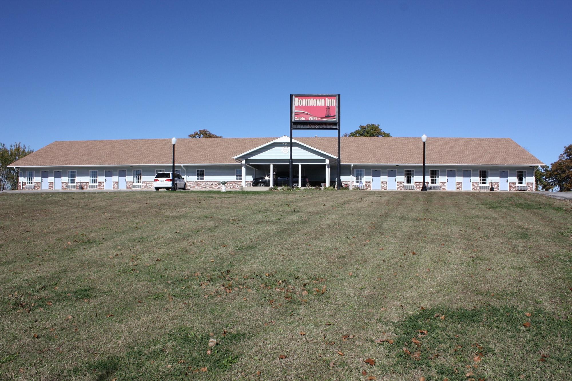 Vista Exterior Boomtown Inn
