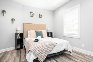 Alquiler Vacacional - 724B · The Blue Bungalow- Minutes to Downtown & Airport!