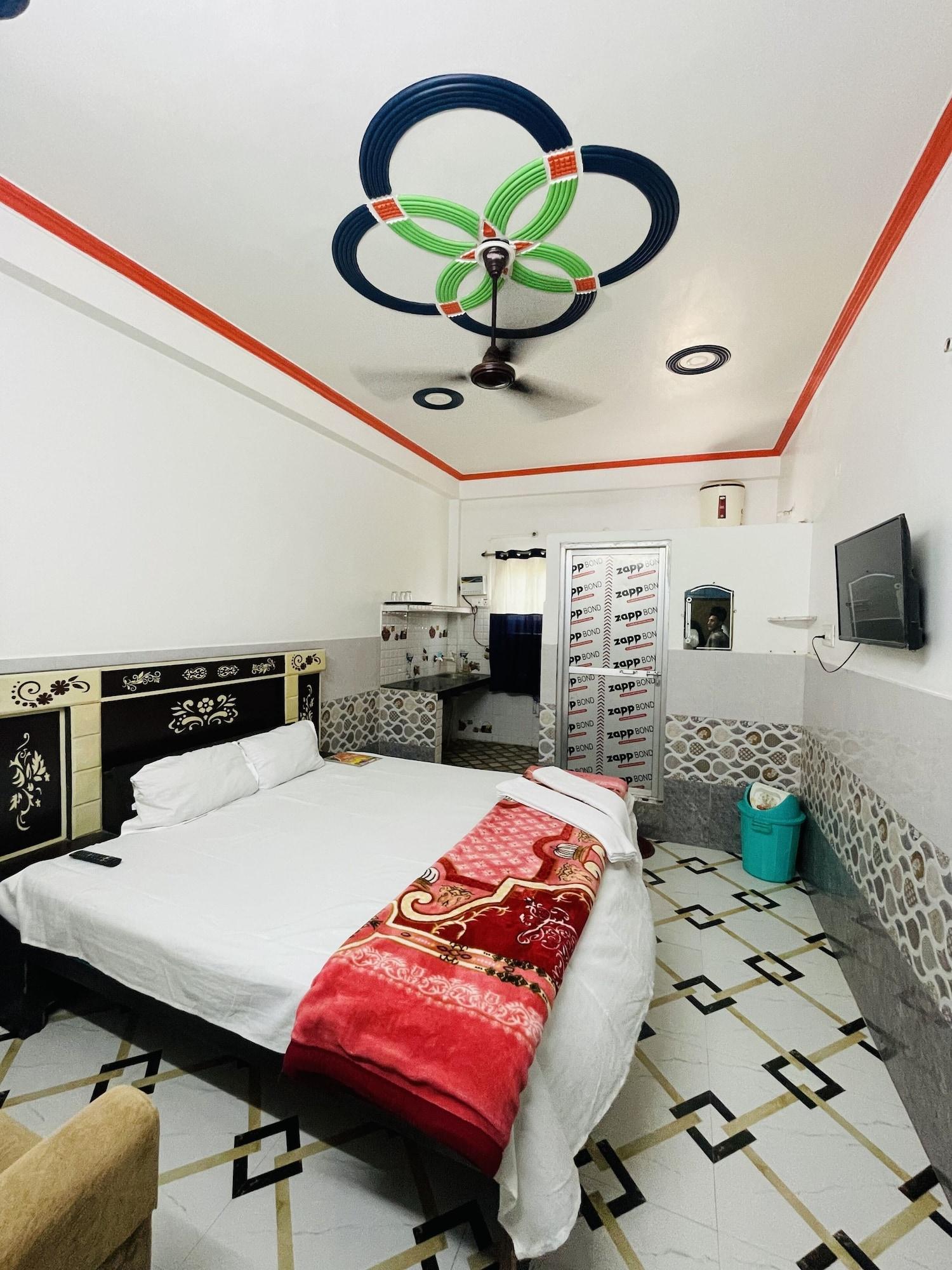 Equipamiento de Habitación Hotel Sahu Rooms  Ayodhya