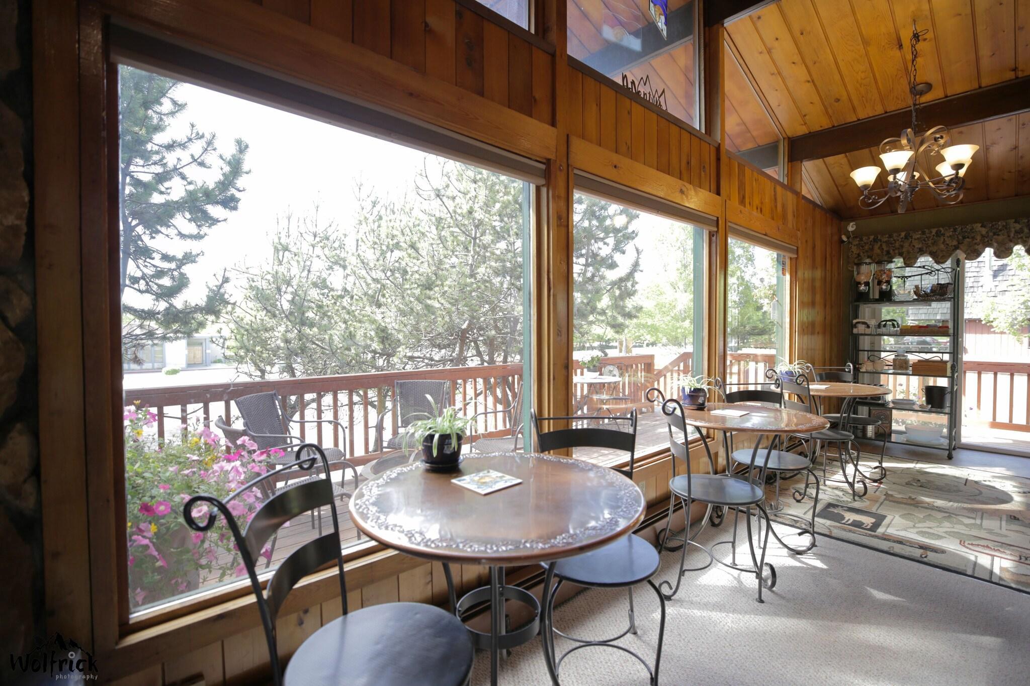 Restaurant Jewel Lake Bed and Breakfast
