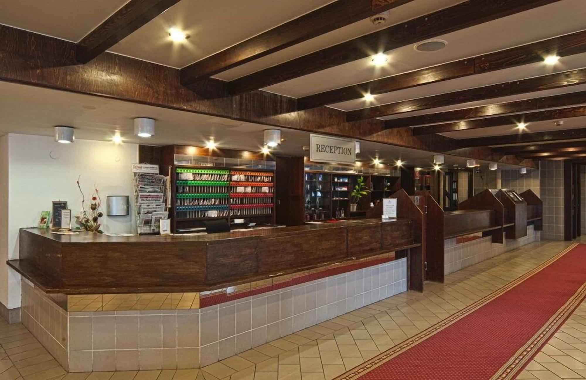Vista Lobby Hotel Globus