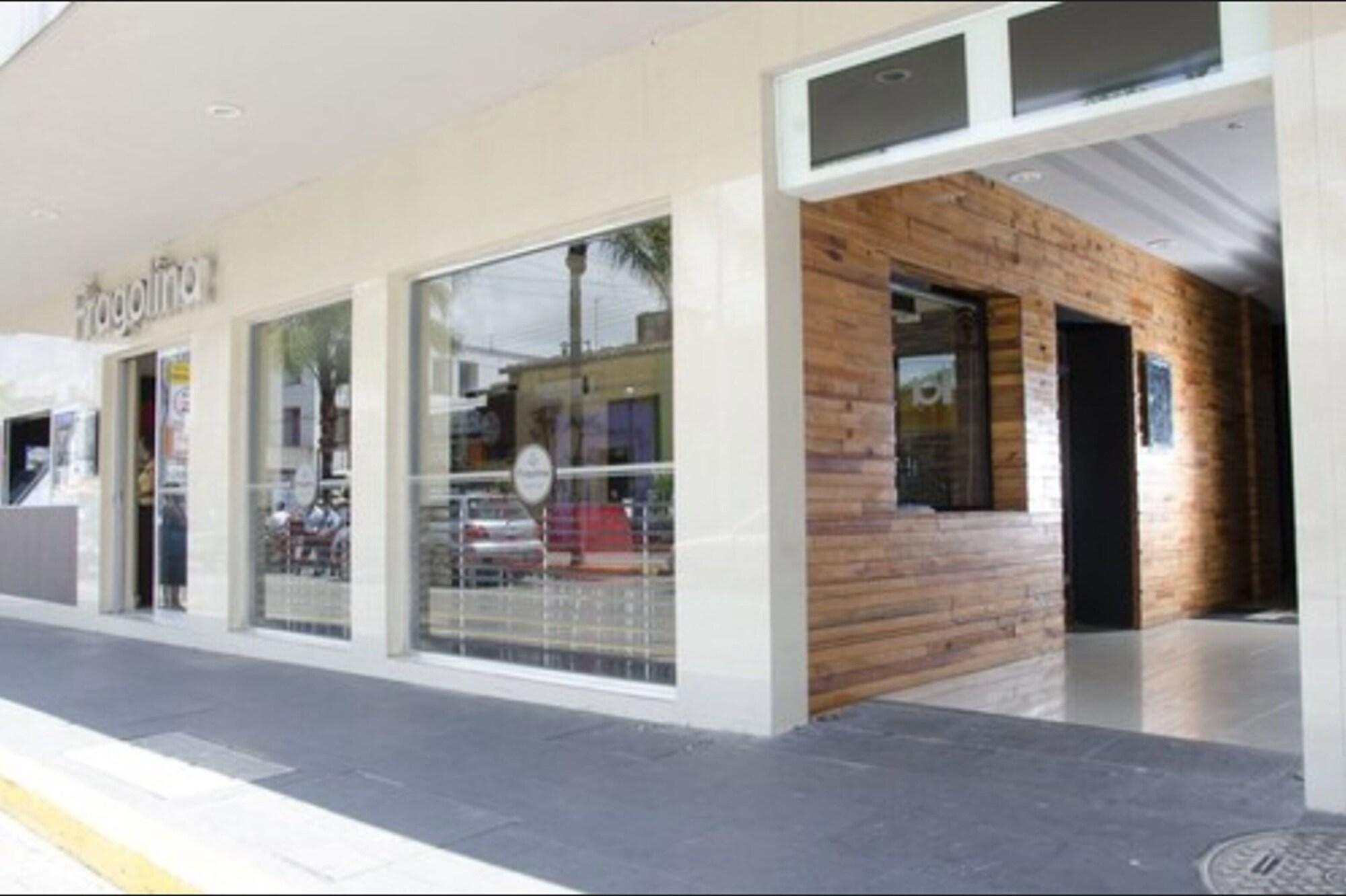 Vista Exterior Hotel Ha