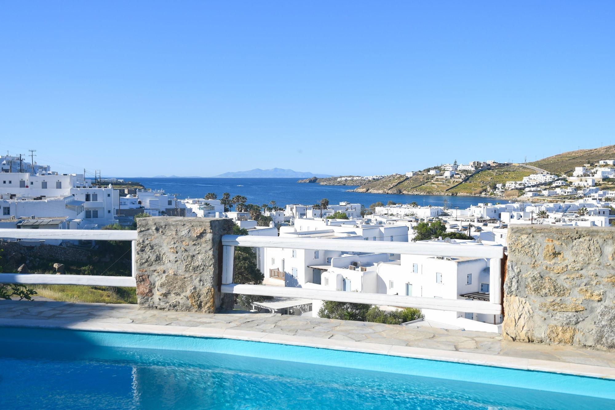 Varios Amperian Mykonos Suites & Villas