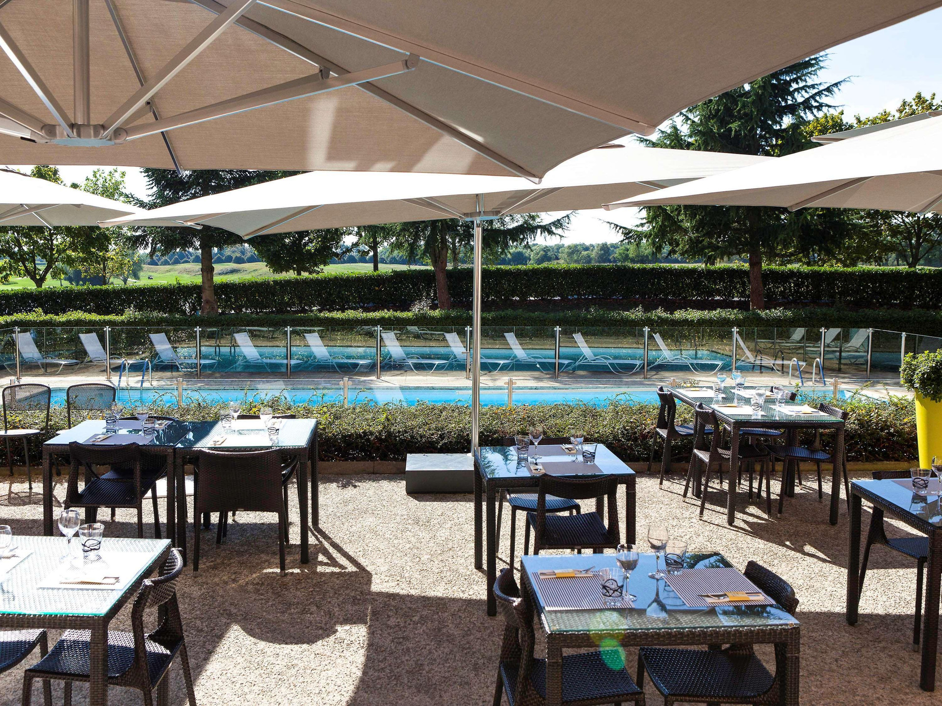 Bar/Salón Novotel Saint-Quentin en Yvelines