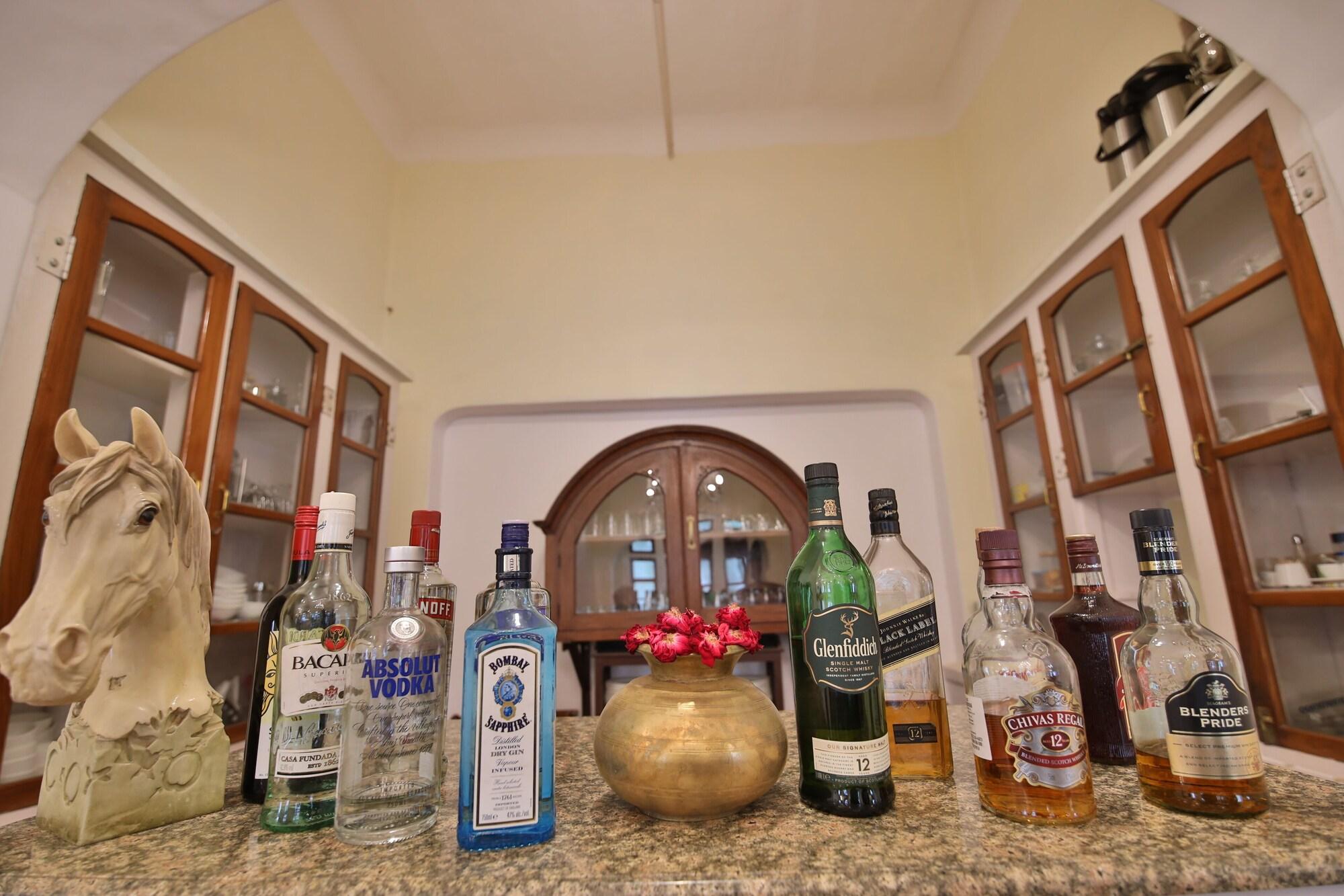 Bar/Salón Roop Niwas Kothi