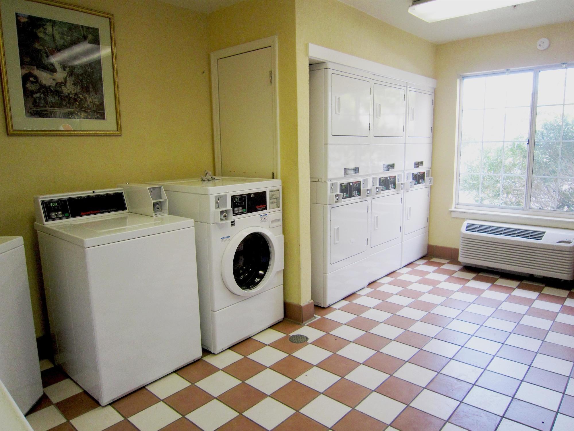 Instalaciones Recreativas Extended Stay America Suites Clearwater Carillon Park