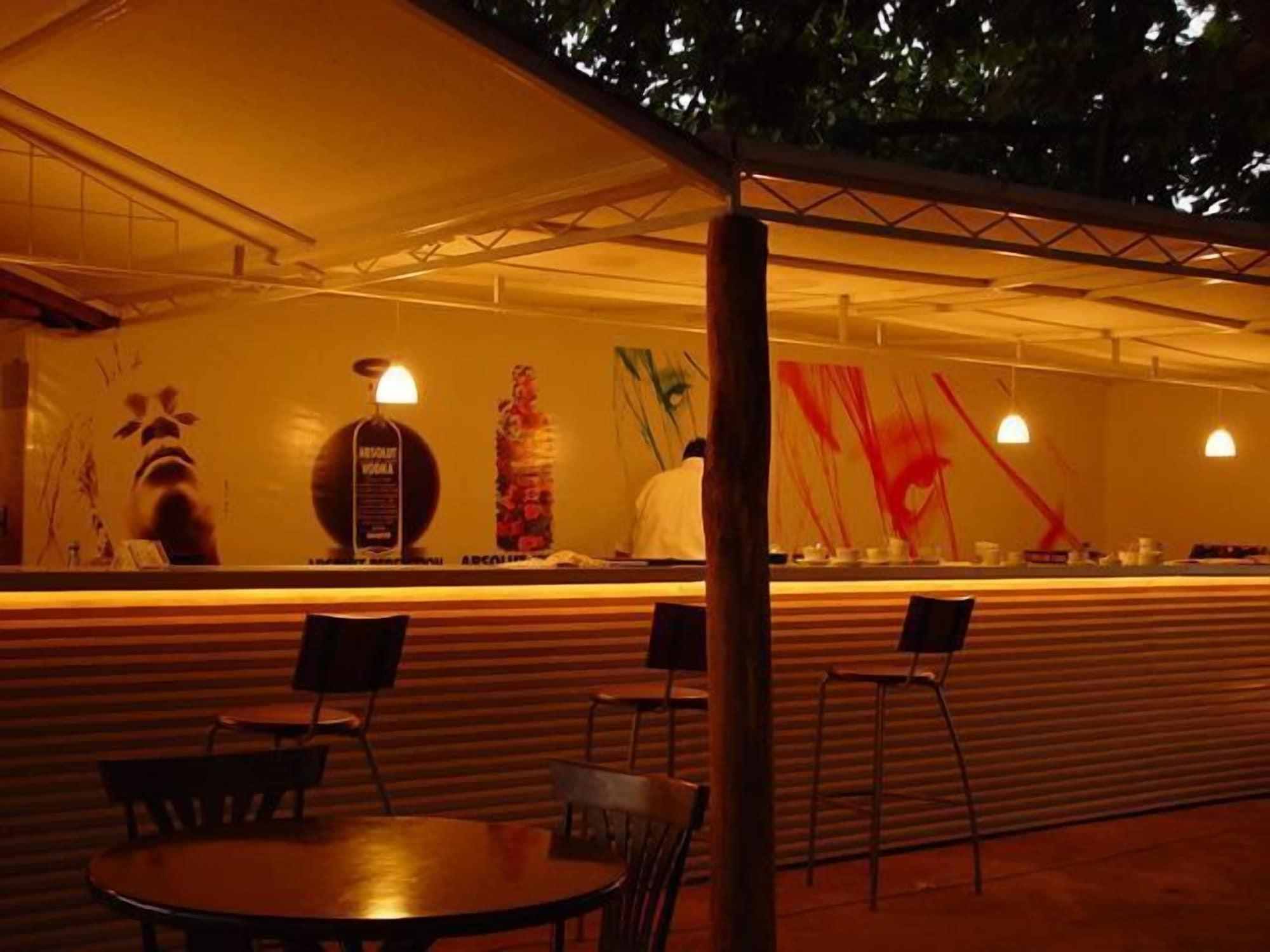 Bar/Salón Pinar Hotel