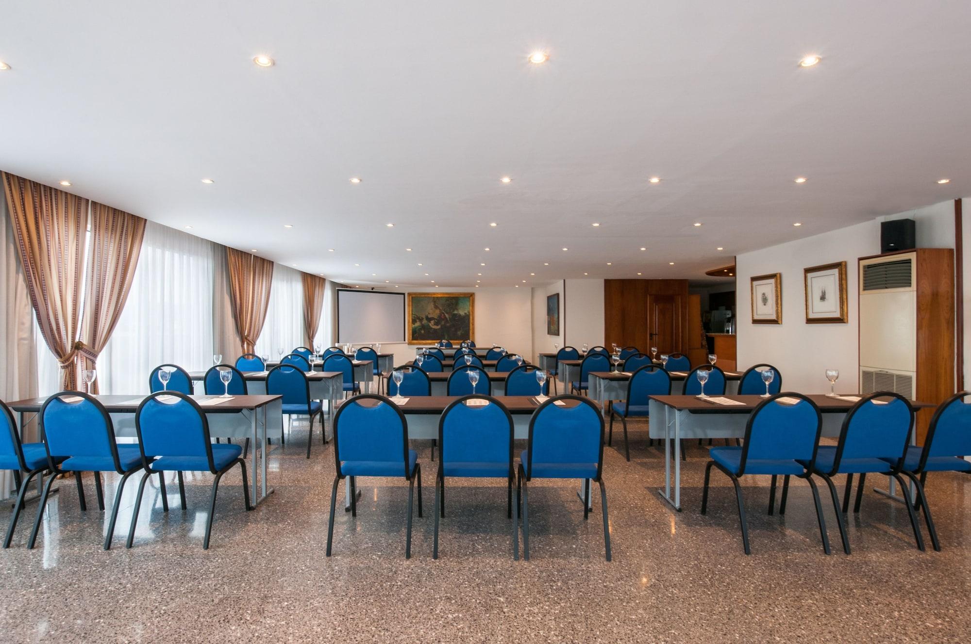 Sala de Reuniones Hotel Gaudí