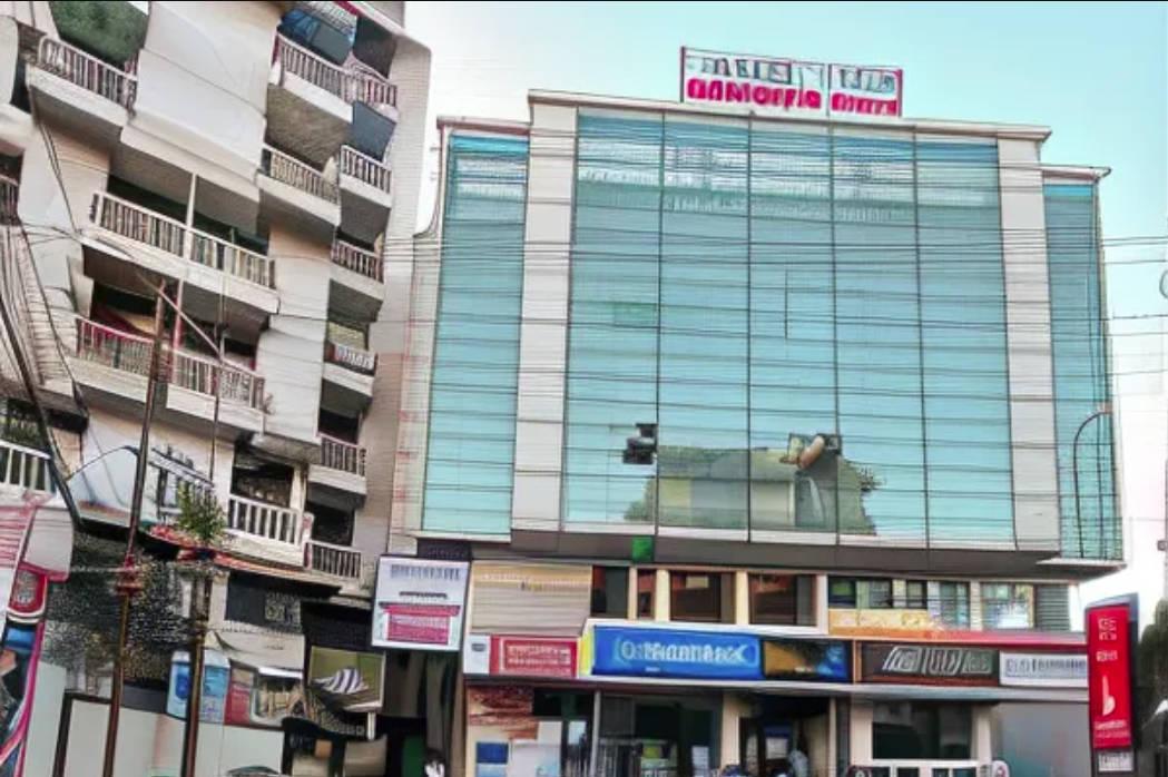 Vista Exterior Hotel Mandakini Plaza