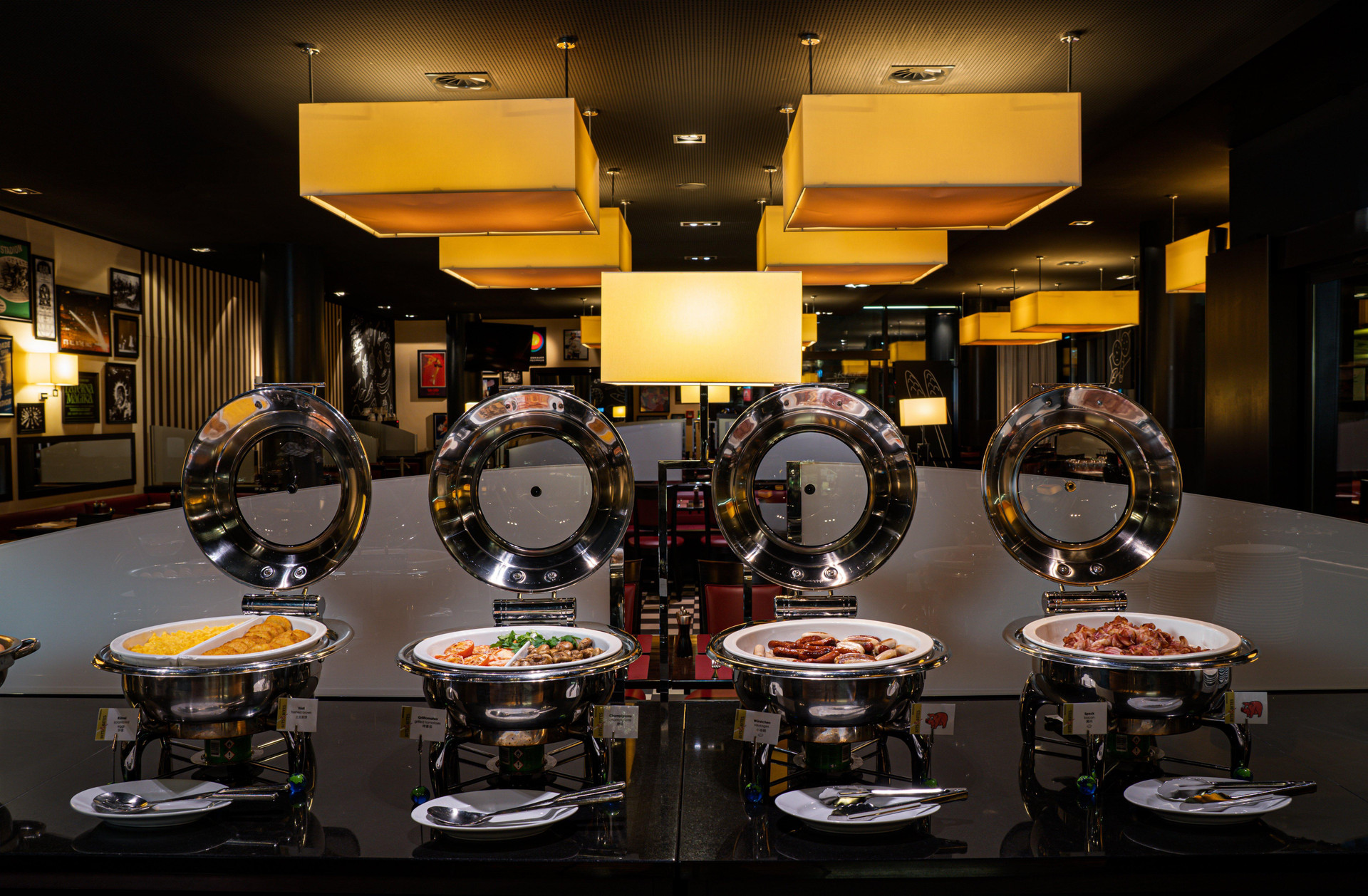 Restaurant Holiday Inn Zurich Messe