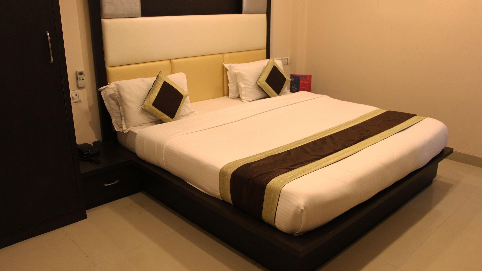 Varios OYO 3971 Hotel Tip Top