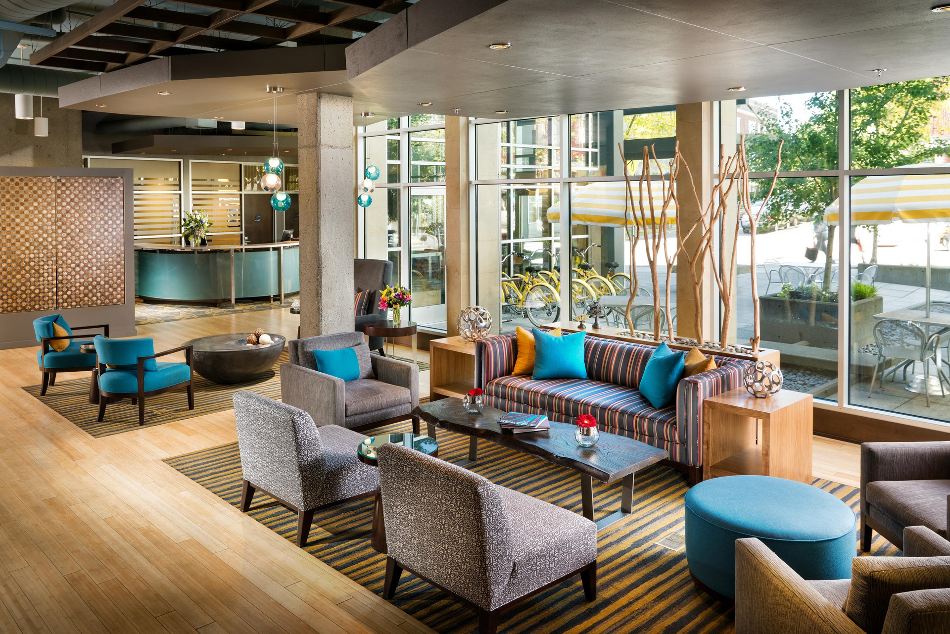 Vista Lobby Staypineapple, Watertown Hotel, University District Seattle