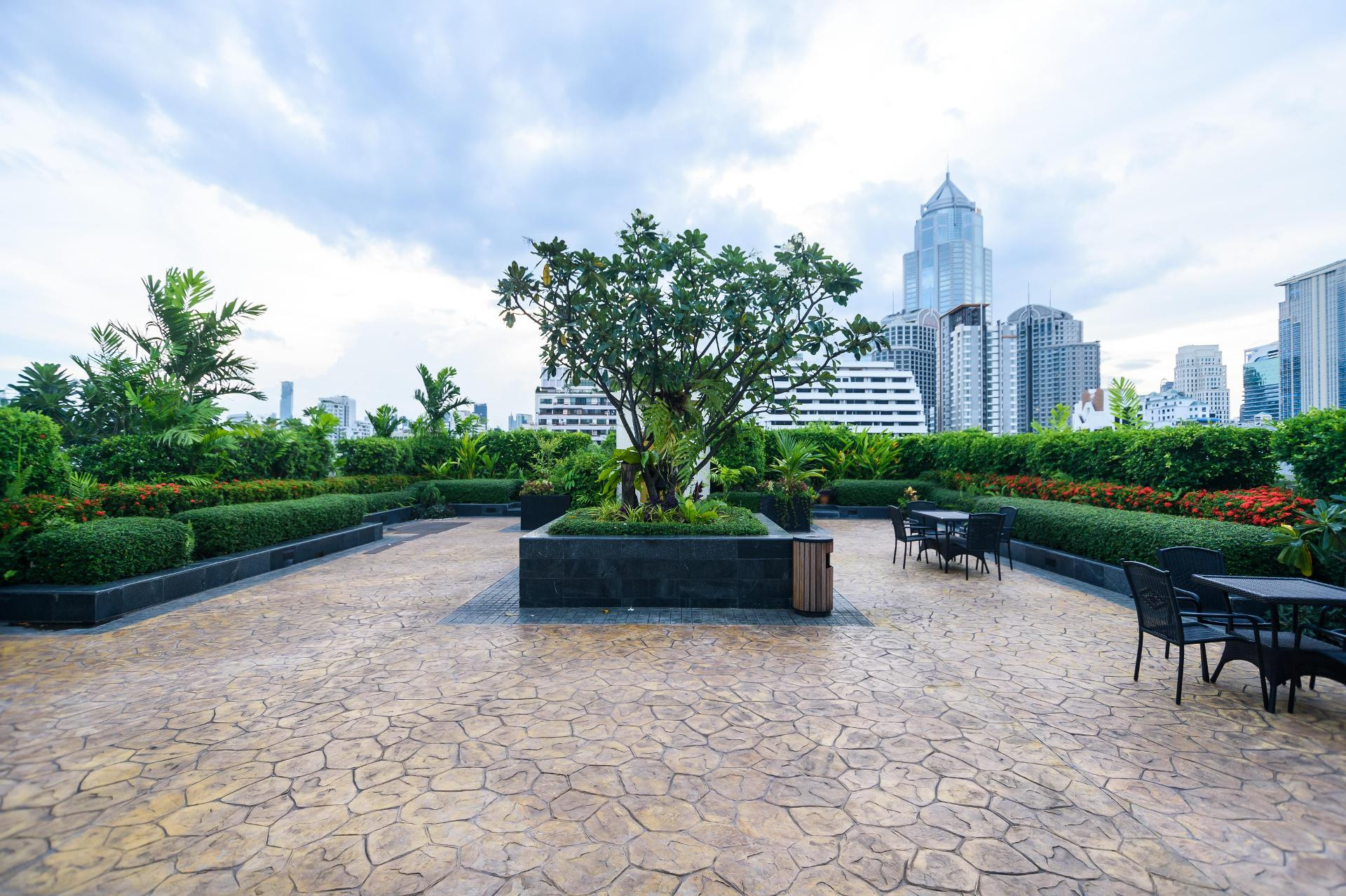 Varios Lohas Residences Sukhumvit