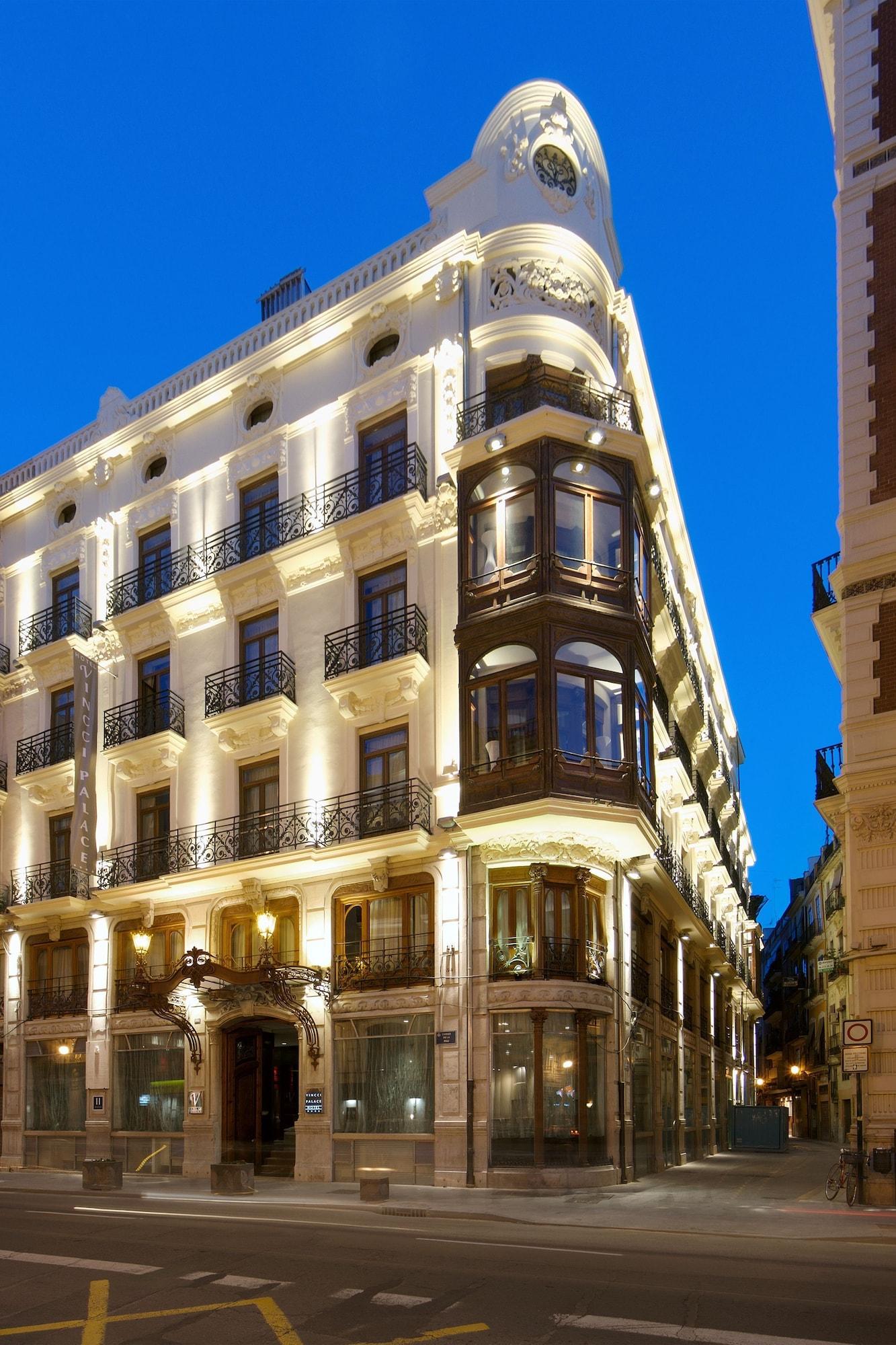 Vista Exterior Vincci Palace Hotel