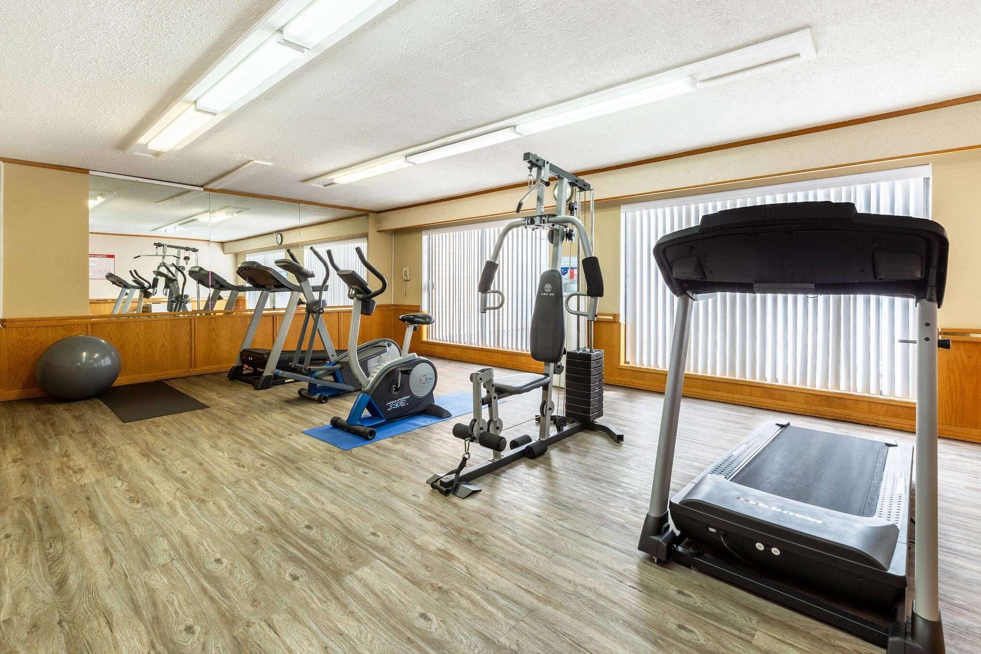 Gimnasio Ramada by Wyndham Coquitlam